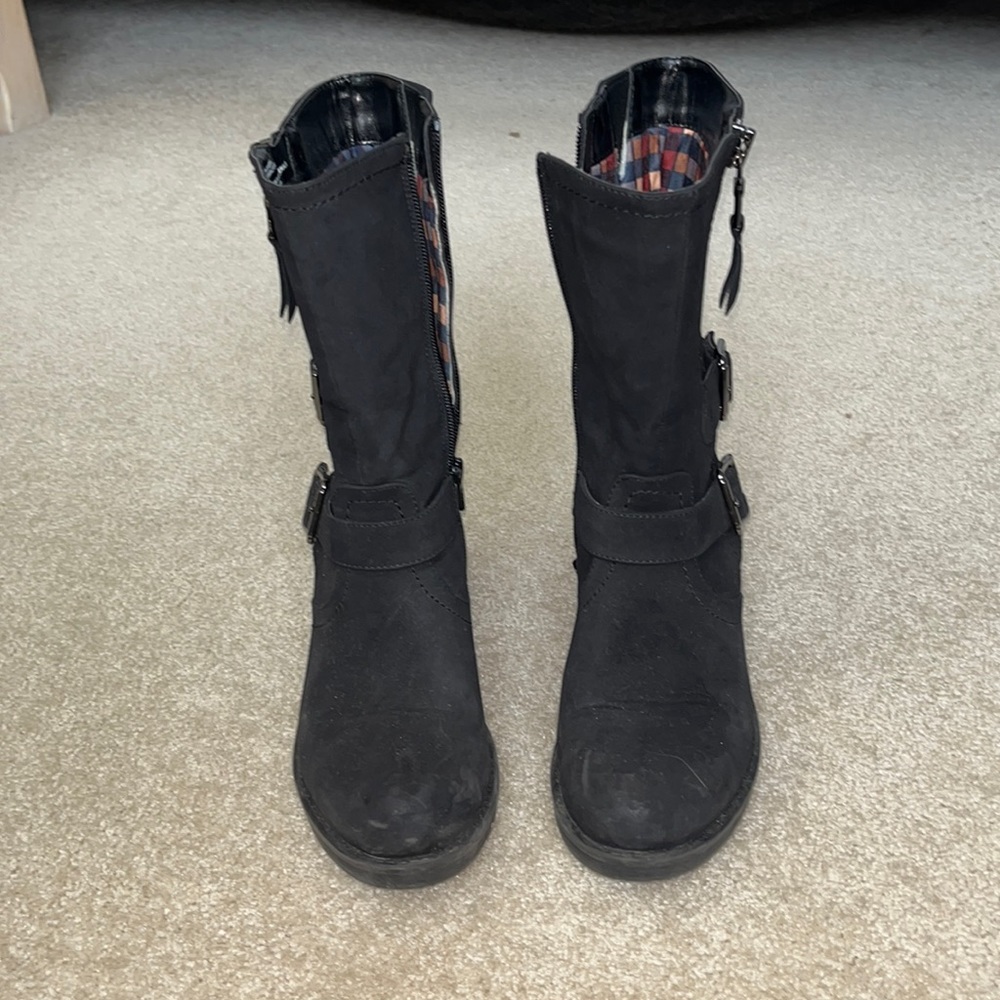 Winter boots